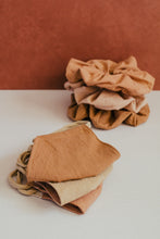 Load image into Gallery viewer, Plastic Free Cotton Scrunchy & Naturally Dyed Cotton Mask Set