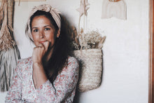 Load image into Gallery viewer, Organic Linen Bandanas